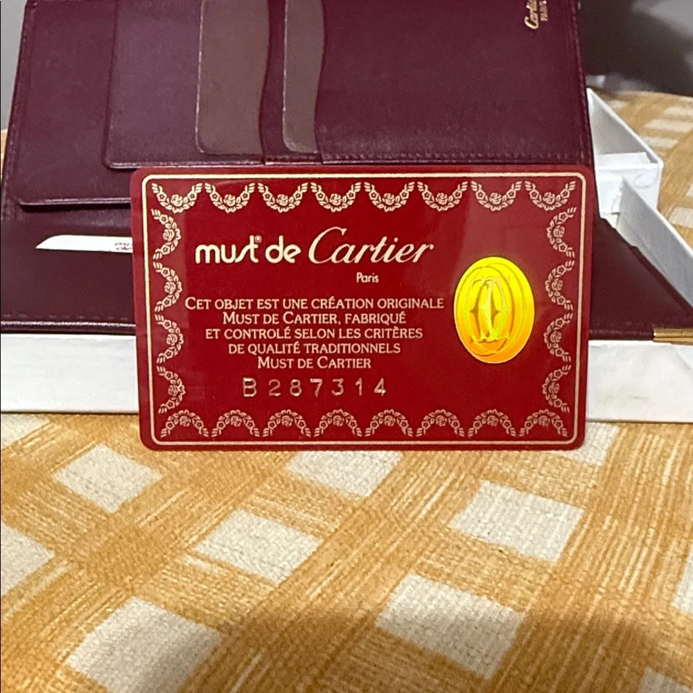 Cartier Burgundy Leather Wallet with Gold Details - Picture 5 of 16